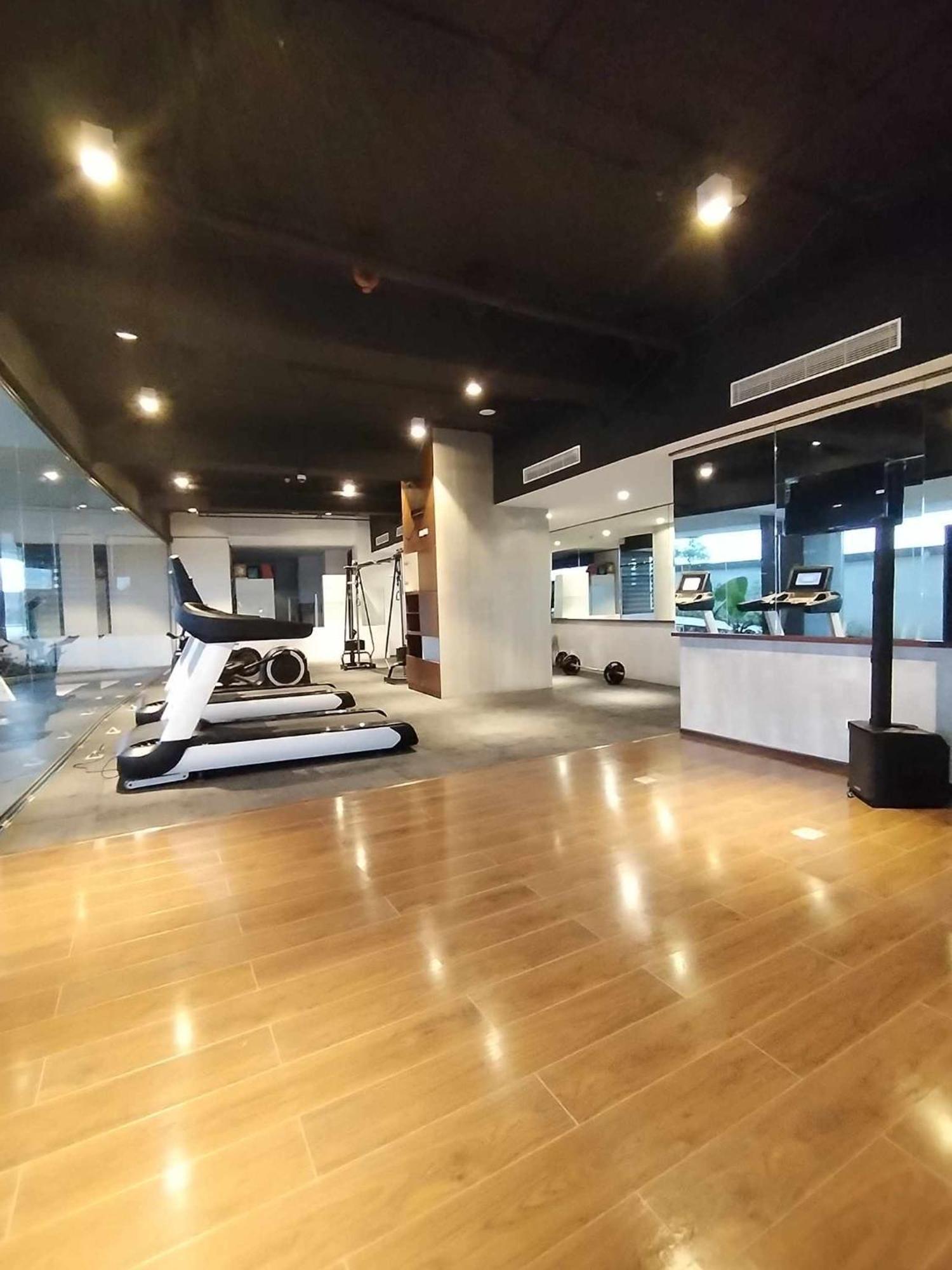 Aeontower Suites&Hotel By Cmc Davao Ngoại thất bức ảnh